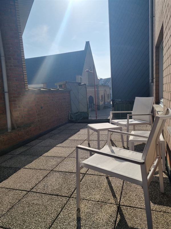Leuk appartement met ruim terras!