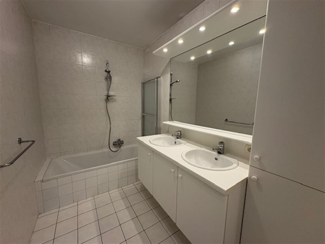 Lichtrijk appartement op rustige ligging!