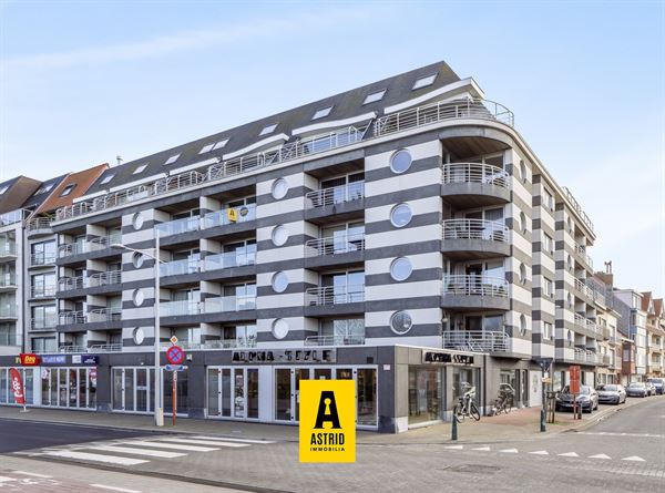 Ruime garagebox in centrum Bredene-Duinen (res. Nautica)