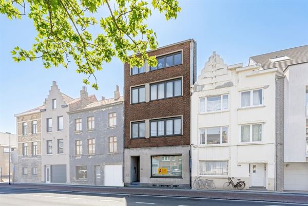 Statige herenwoning met karakter, ruimte en moderne luxe op toplocatie in Oostende