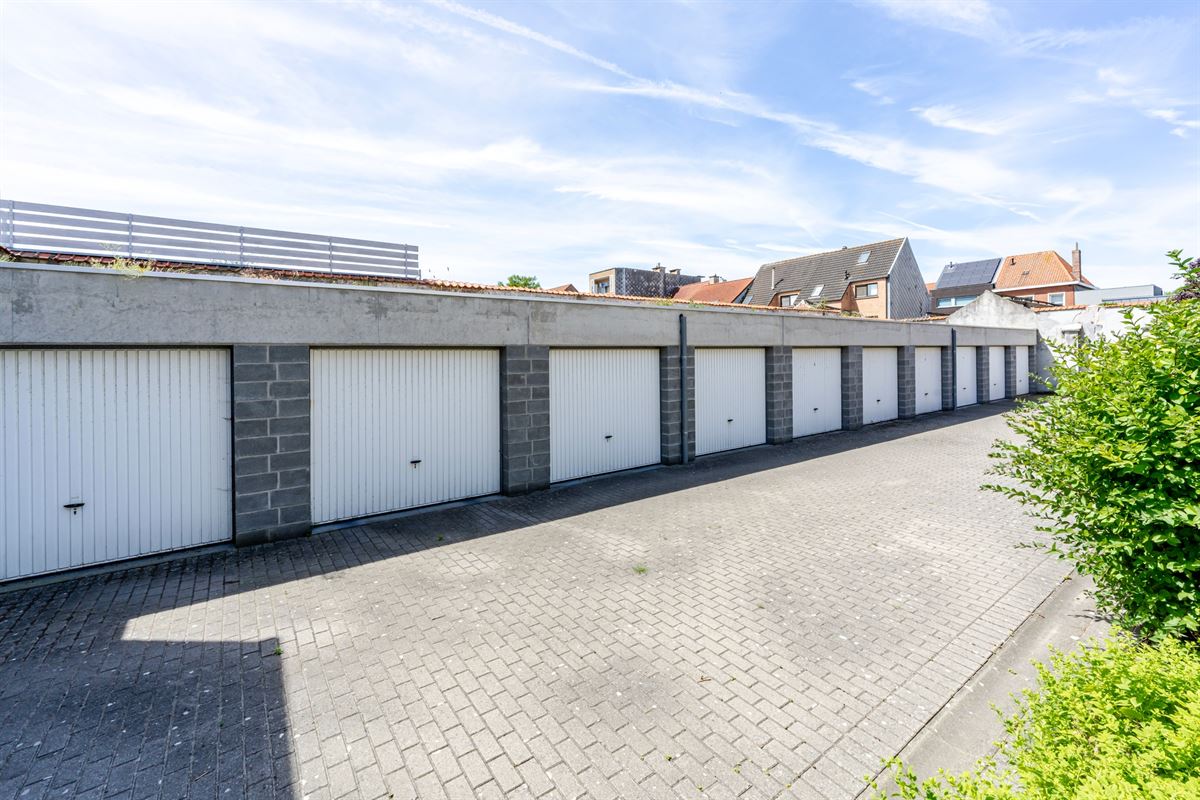 Statige herenwoning met karakter, ruimte en moderne luxe op toplocatie in Oostende