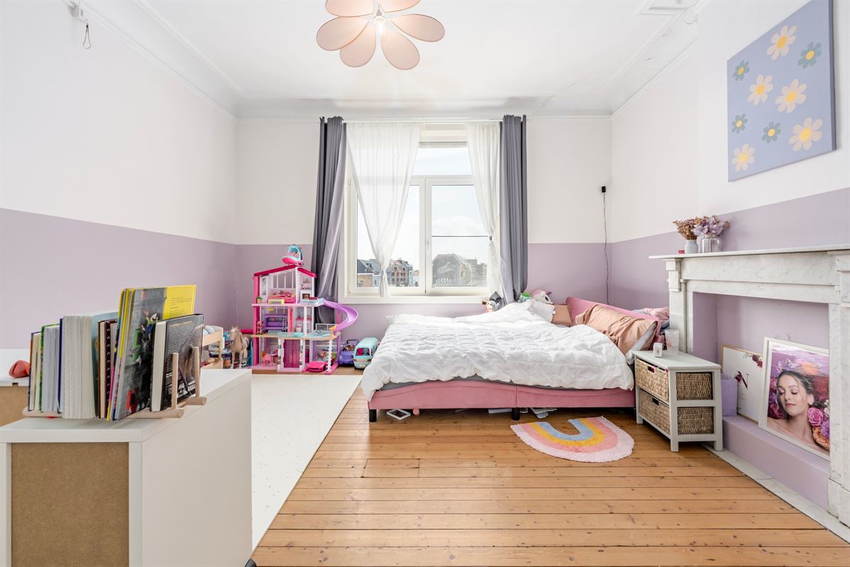 Statige herenwoning met karakter, ruimte en moderne luxe op toplocatie in Oostende