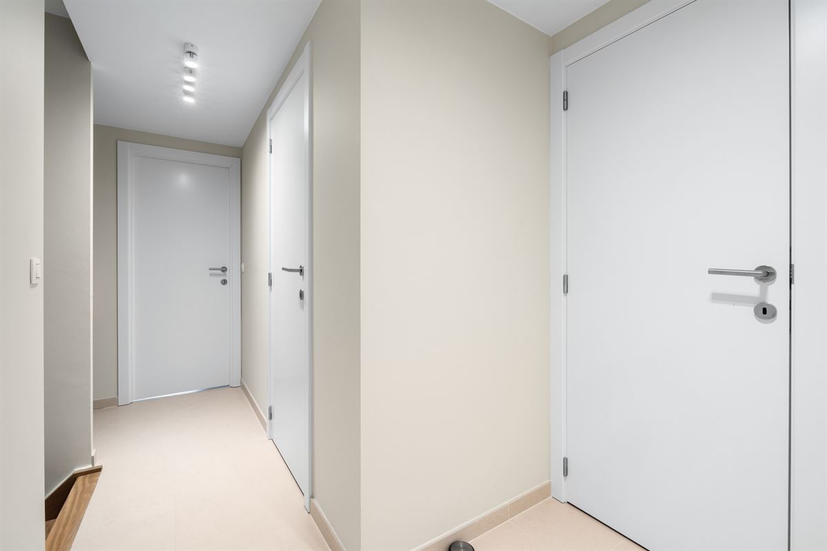 Duplex met 3 slaapkamers, 2 badkamers en zonnige terrassen