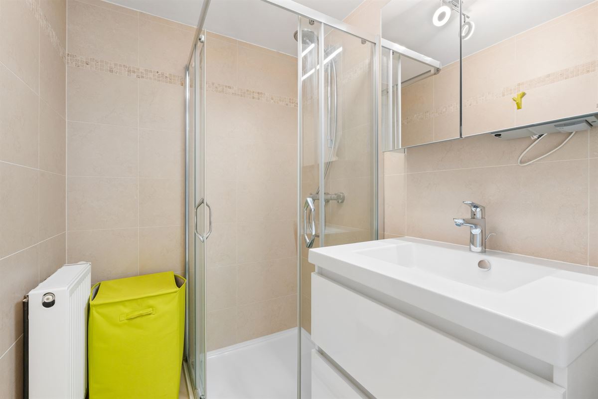 Duplex met 3 slaapkamers, 2 badkamers en zonnige terrassen