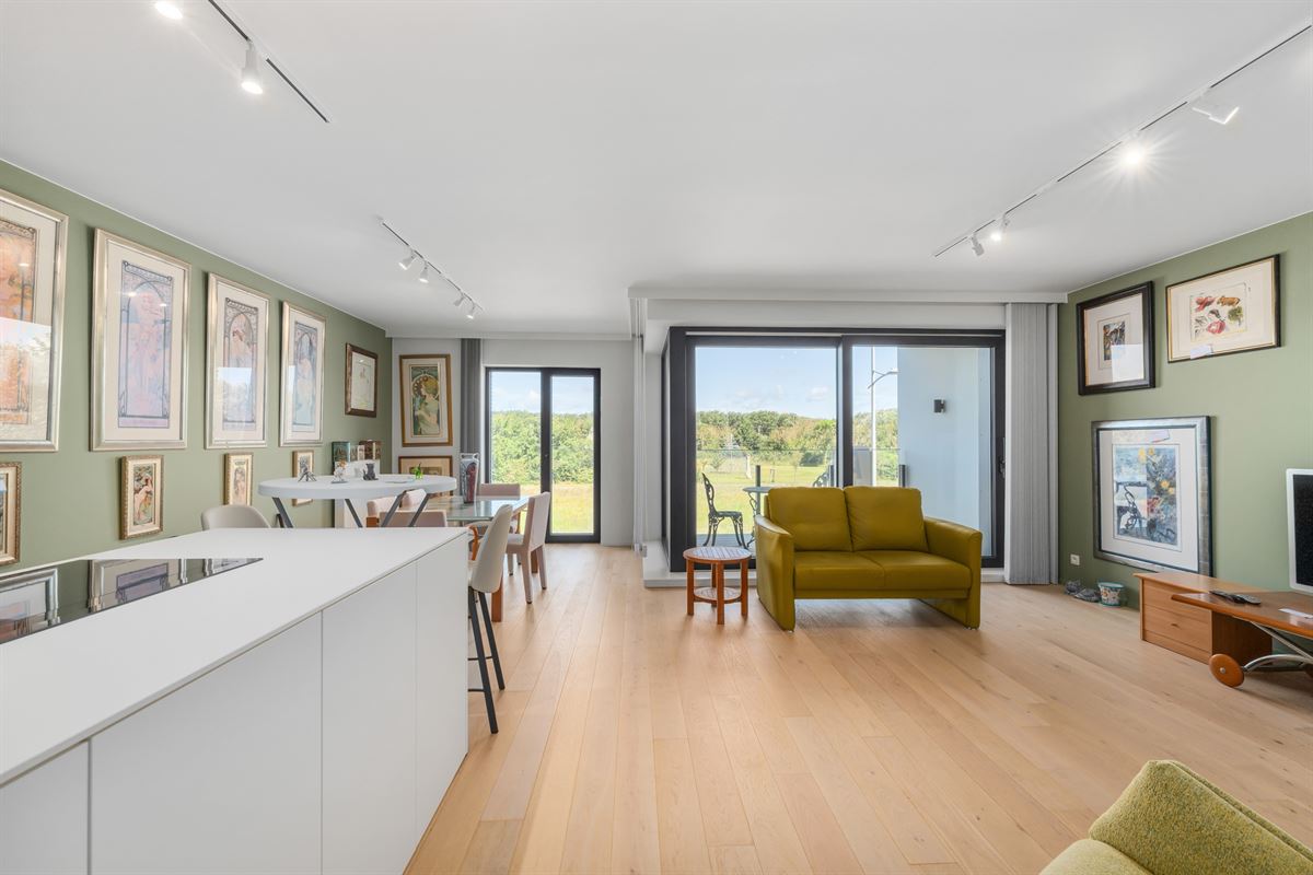 Luxueus (quasi nieuw) appartement vlakbij het strand!