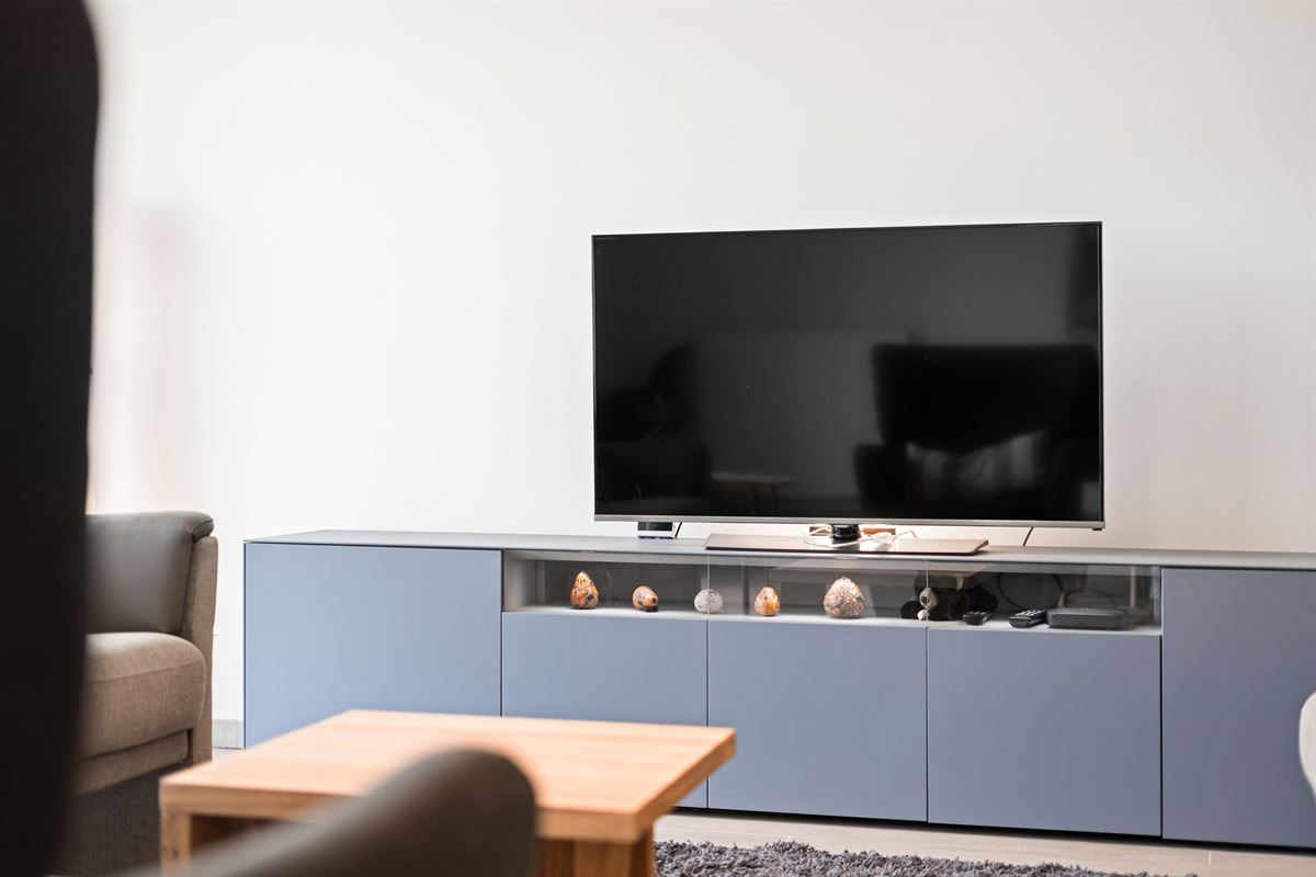 LICHTRIJK APPARTEMENT MET TWEE TERRASSEN