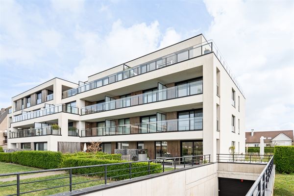 Makkelijk bereikbare ondergrondse autostaanplaats in de residentie Duinenzicht