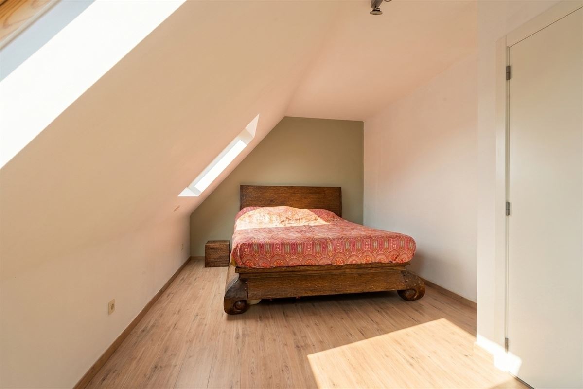 Ruim duplexappartement vlak bij zee