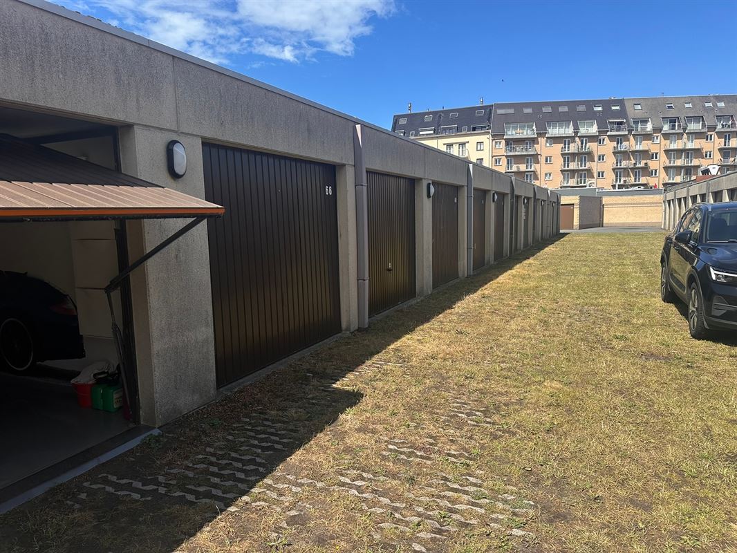 Gelijkvloerse garagebox in centrum Bredene-Duinen
