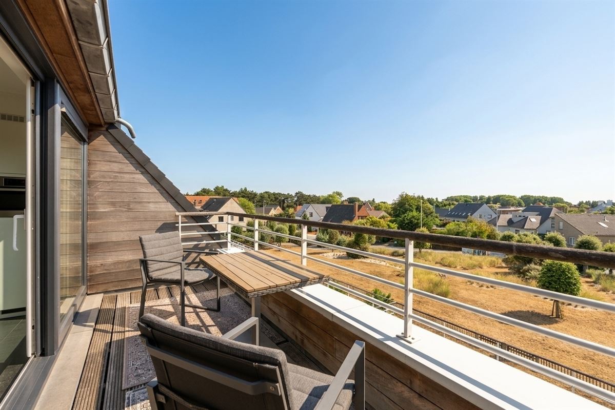 Ruim duplexappartement vlak bij zee