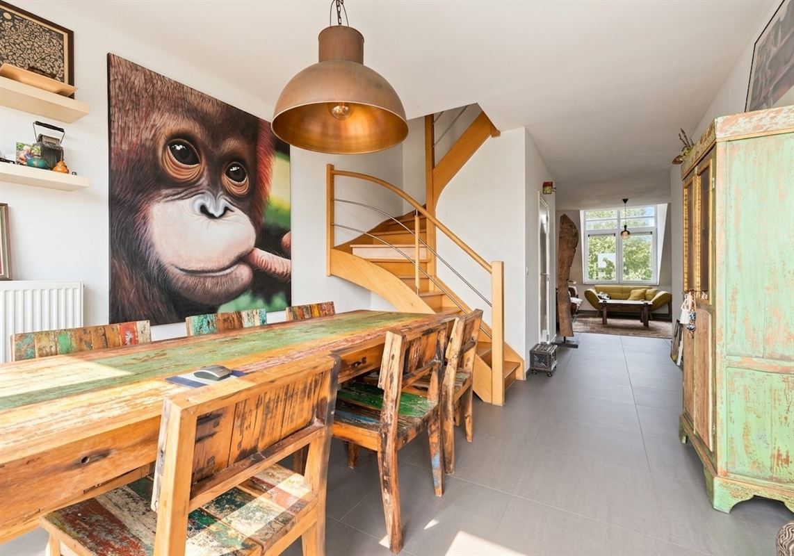 Ruim duplexappartement vlak bij zee