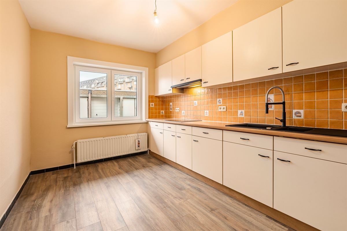 Instapklaar gelijkvloers appartement aan zee!