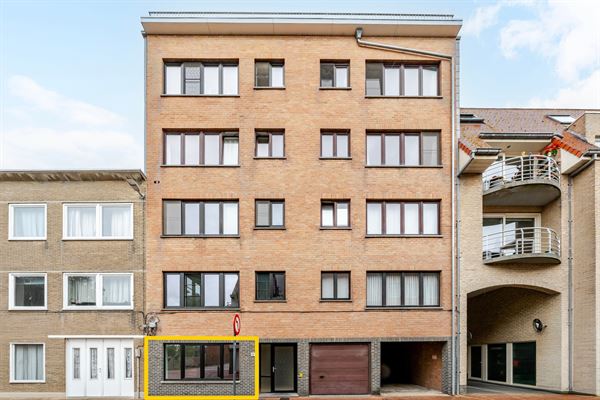 Instapklaar gelijkvloers appartement aan zee!