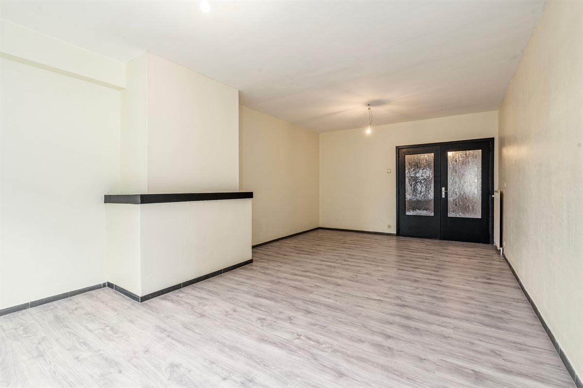 Instapklaar gelijkvloers appartement aan zee!