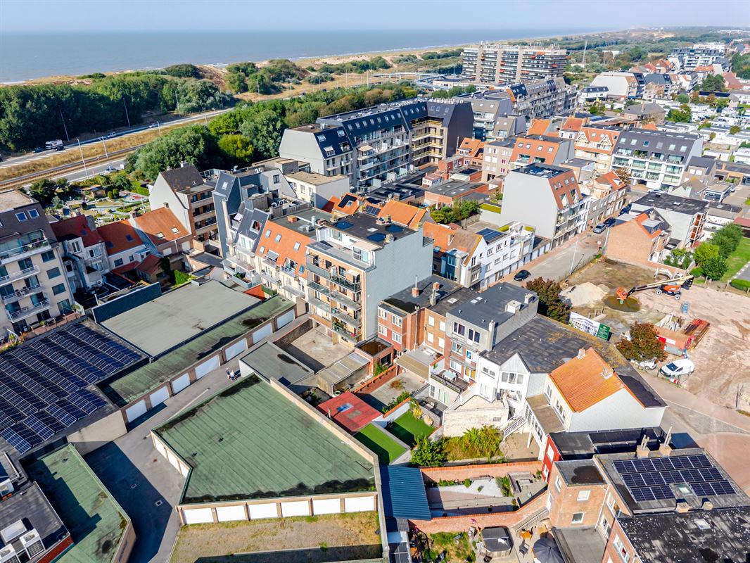 Instapklaar gelijkvloers appartement aan zee!