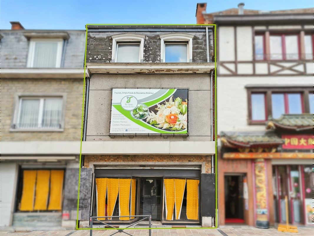 Halfvrijstaande handelswoning in het centrum van La Roche-en-Ardenne