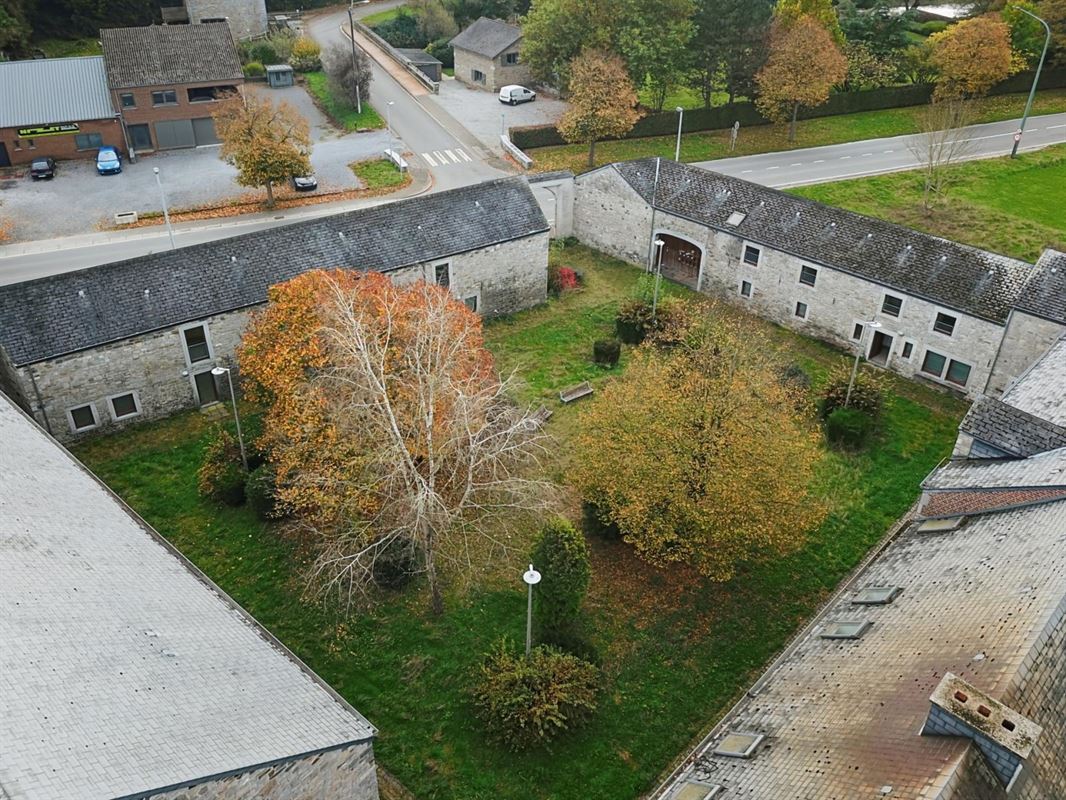 Karakteristieke investeringsgebouwen die moeten worden gerenoveerd (12 potentiële woningen) in Hargimont