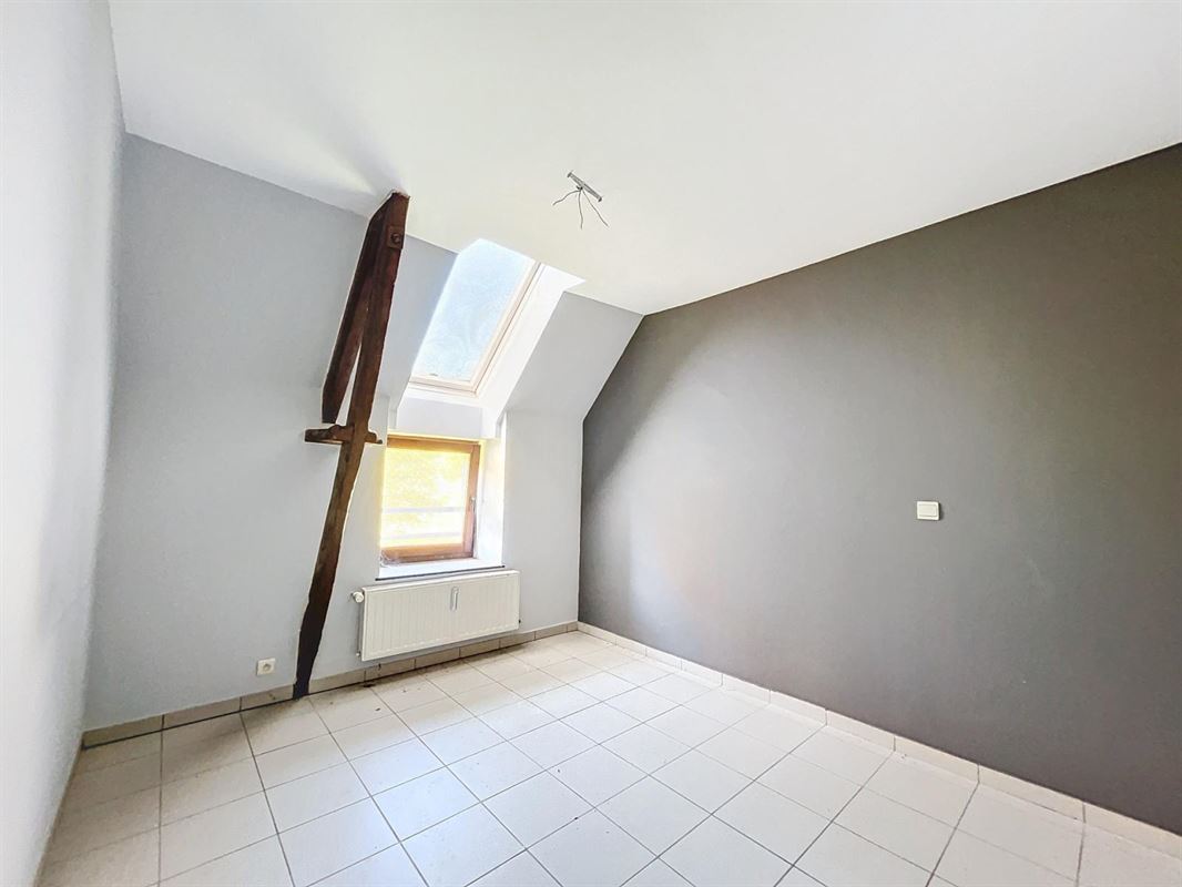 Karakteristieke investeringsgebouwen die moeten worden gerenoveerd (12 potentiële woningen) in Hargimont