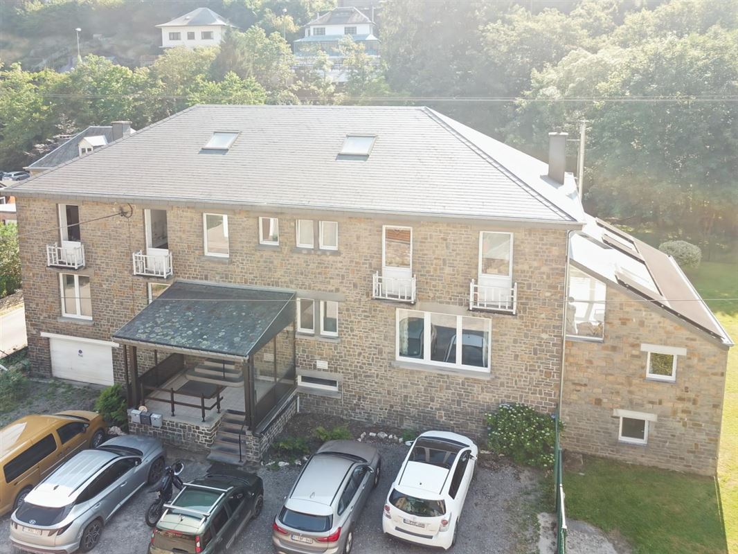 Beleggingspand in La Roche-en-Ardenne - 3 units, kantoorruimte en unit voor vrije beroepen