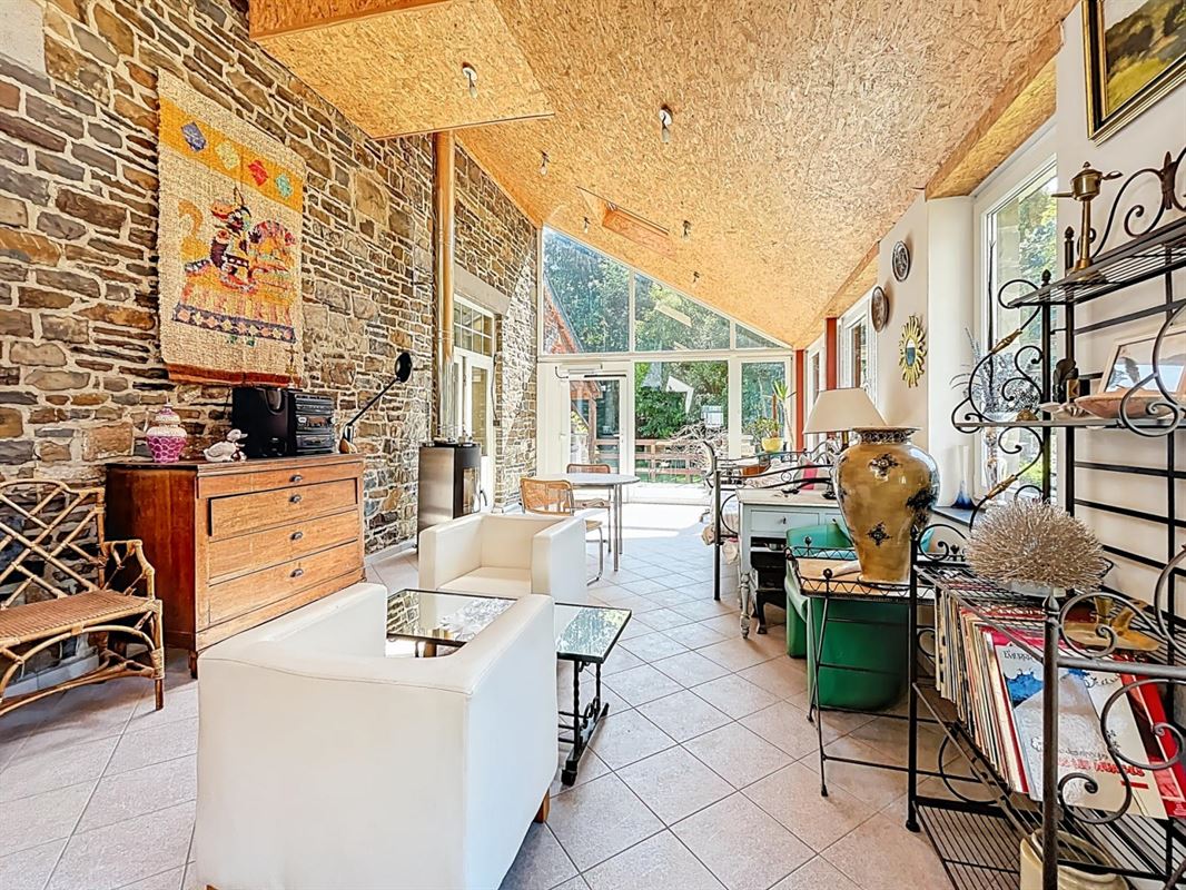 Beleggingspand in La Roche-en-Ardenne - 3 units, kantoorruimte en unit voor vrije beroepen