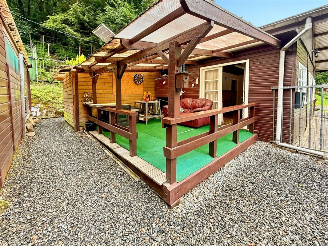 Chalet met 2 slaapkamers aan de oevers van de Ourthe in Nisramont