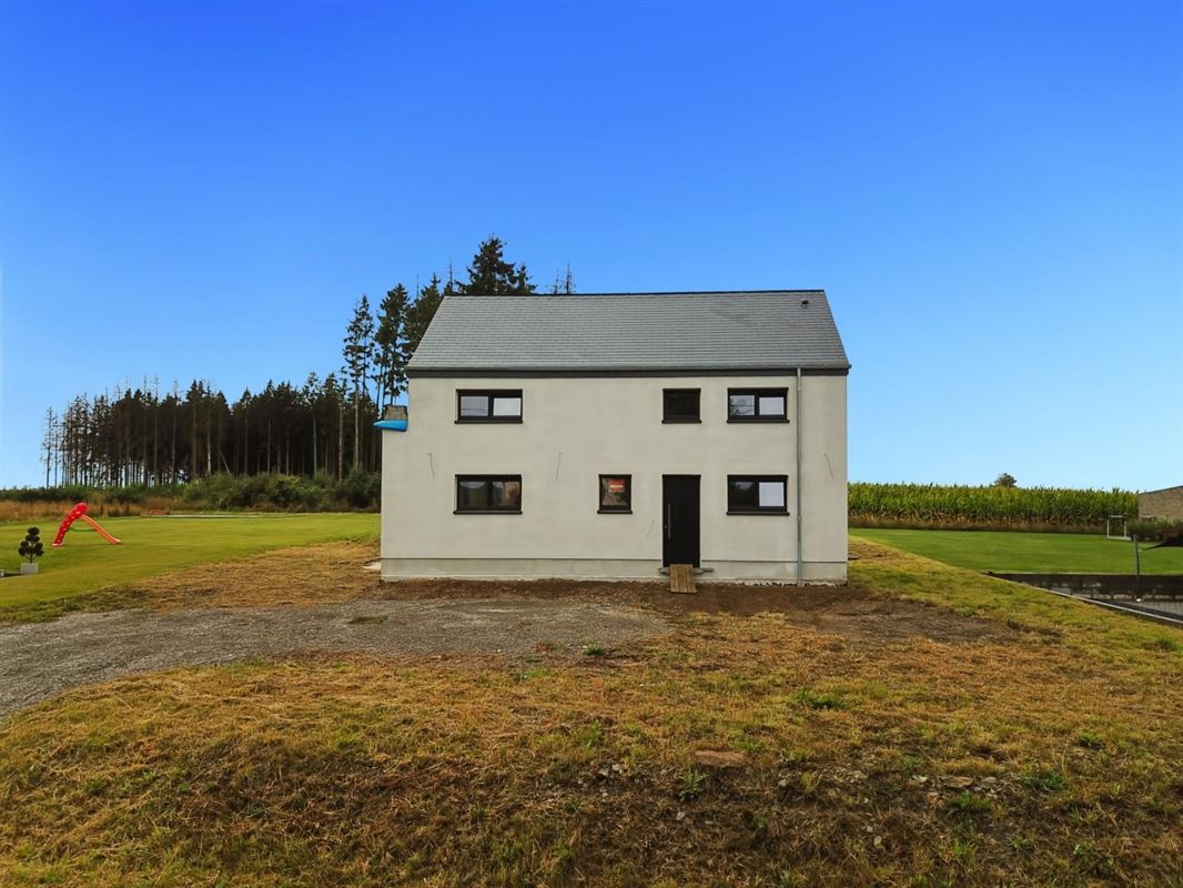 Gesloten ruwbouw in Bonnerue (Houffalize). Verkocht onder het btw-regime van 21%.