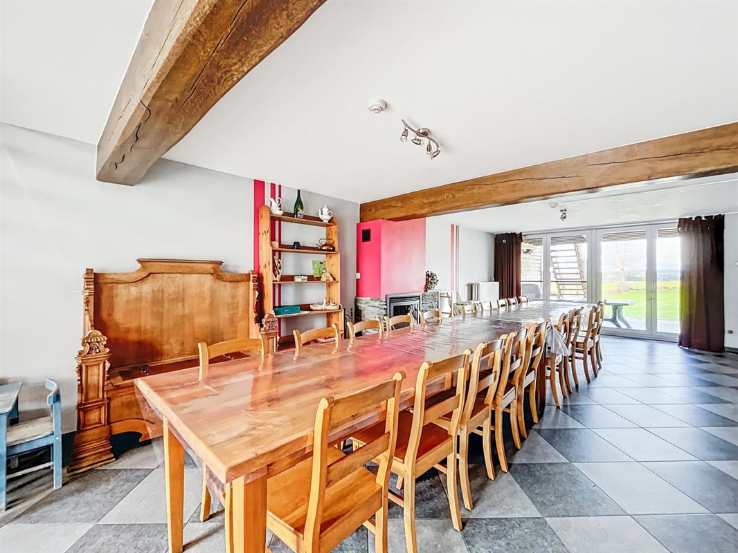 4 gîtes met vergunning en een appartement met 1 slaapkamer in Alhoumont