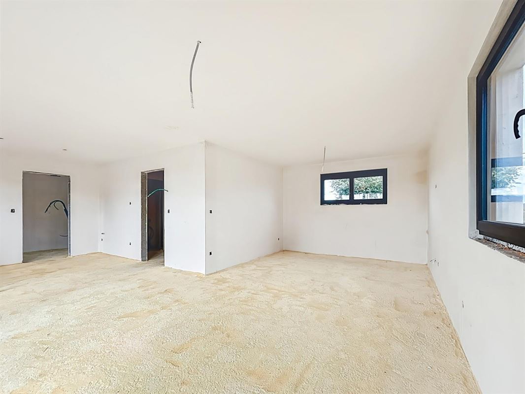 Gesloten ruwbouw in Bonnerue (Houffalize). Verkocht onder het btw-regime van 21%.