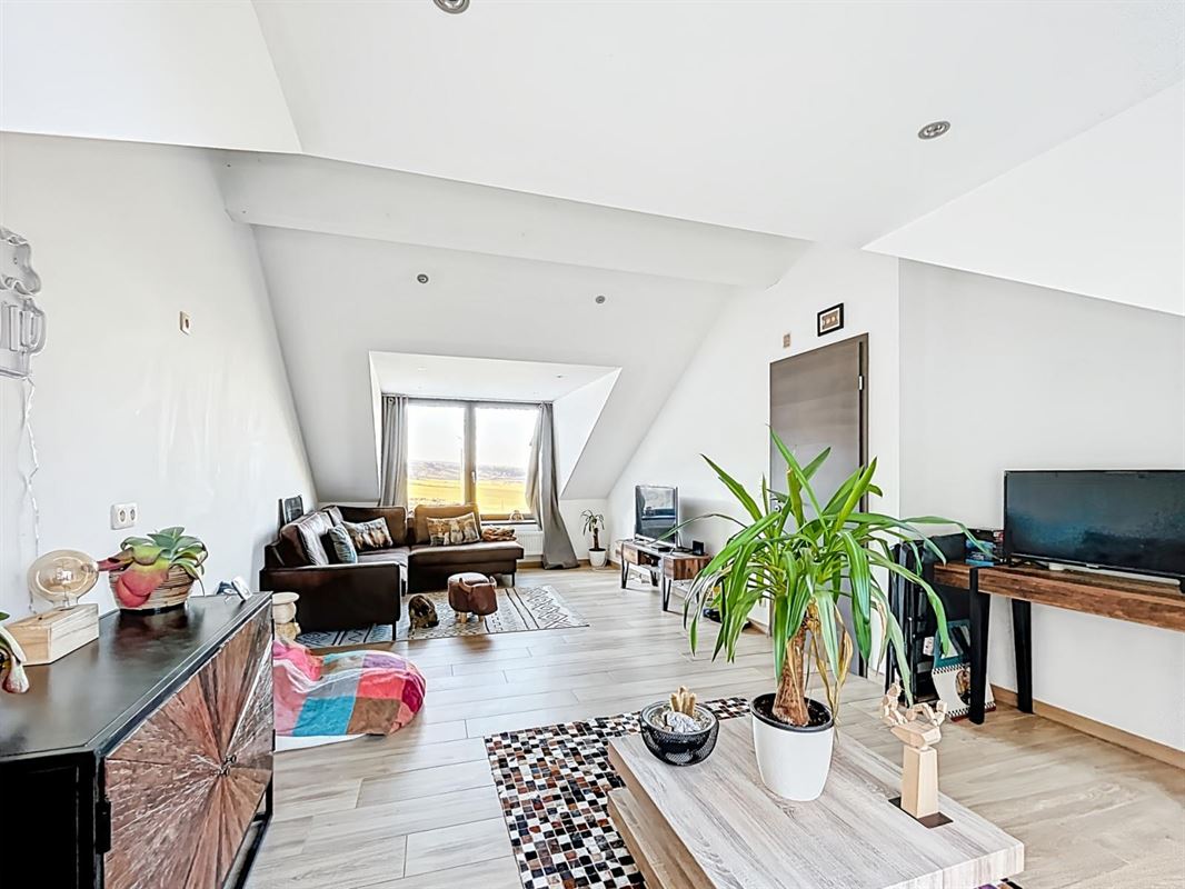 2 slaapkamer huis te Ny