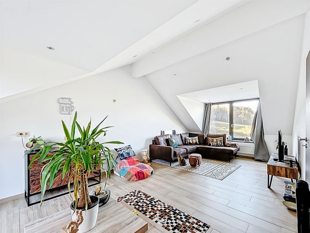 2 slaapkamer huis te Ny