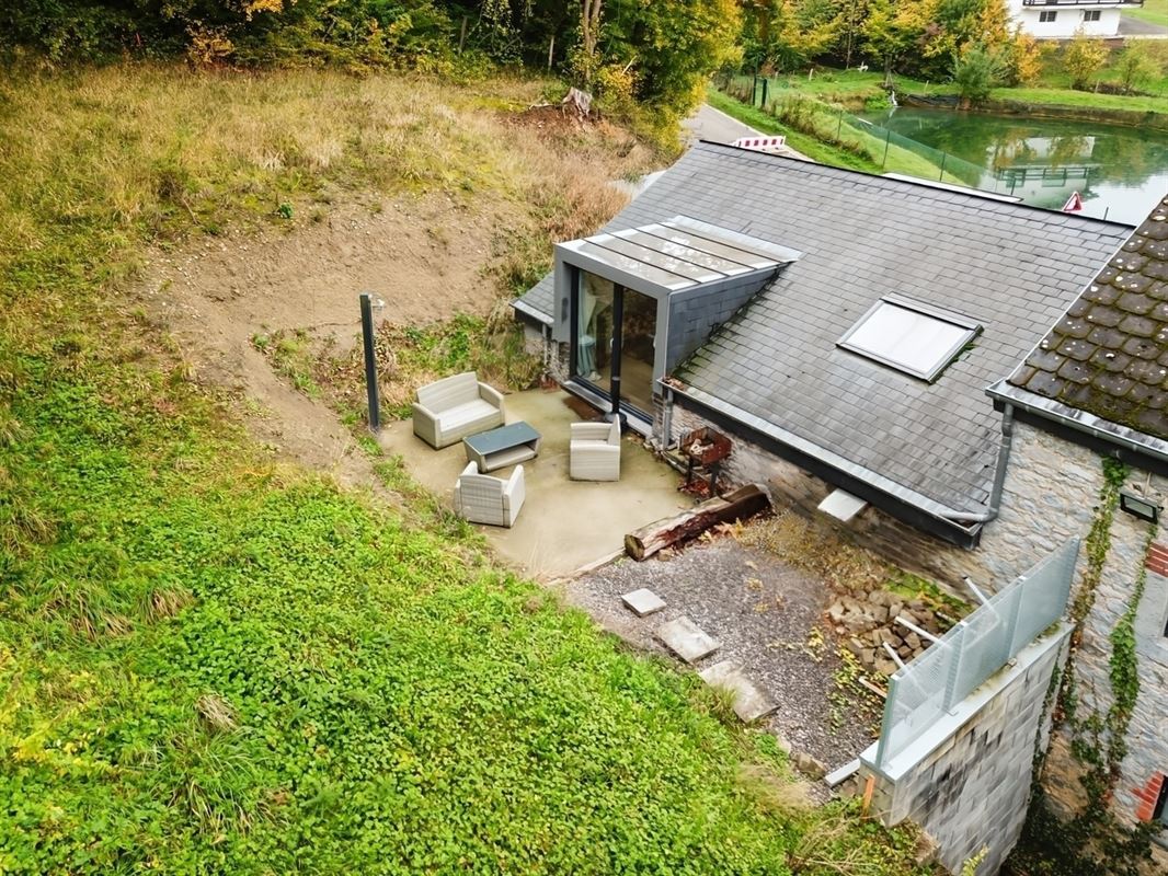 2 slaapkamer huis te Ny