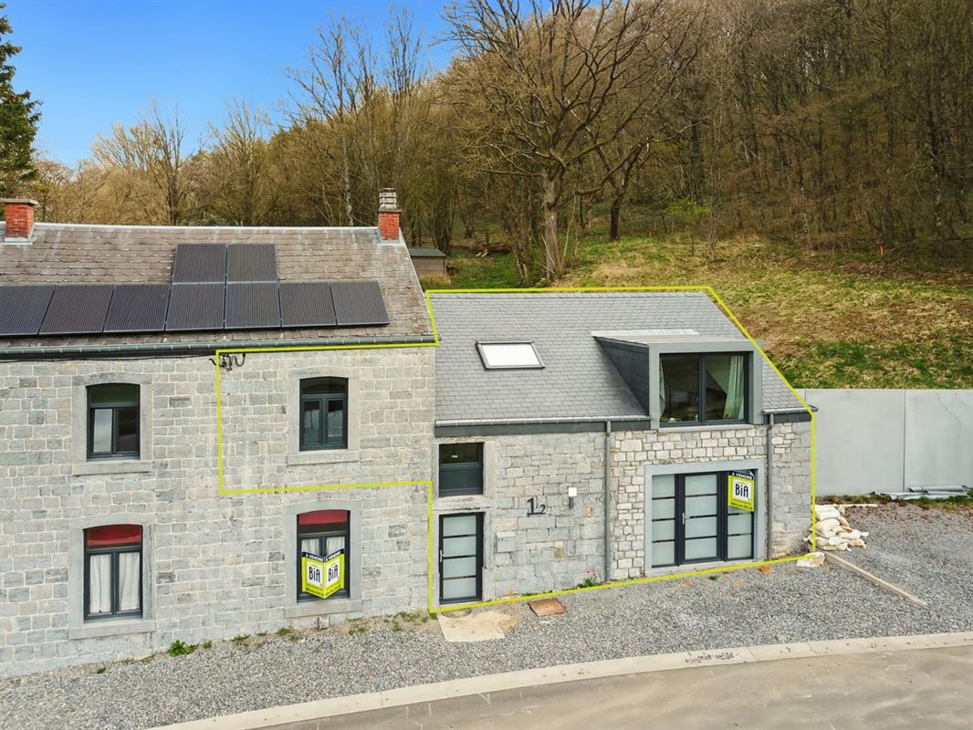 2 slaapkamer huis te Ny