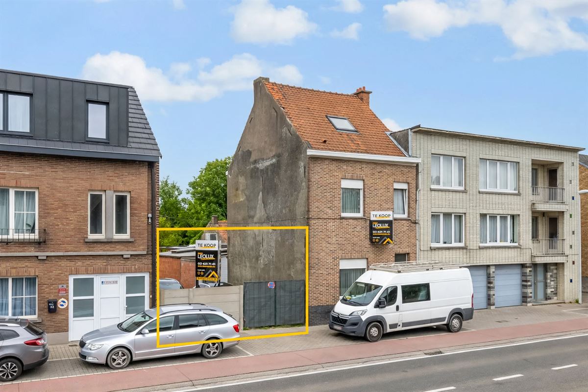 Terrain dans une zone habitation À Vendre