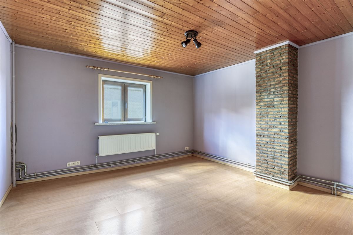 Karaktervolle Woning in het Centrum van Brussegem!