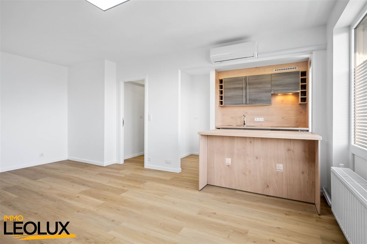 Volledig gerenoveerd appartement met 2 slaapkamers in Anderlecht