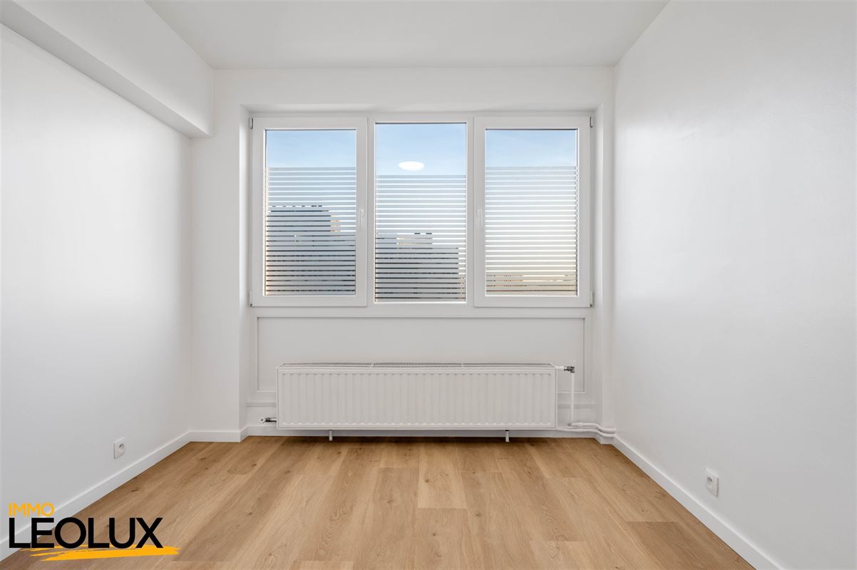 Volledig gerenoveerd appartement met 2 slaapkamers in Anderlecht