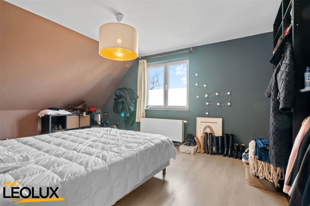 Charmante maison mitoyenne avec 4 chambres et jardin
