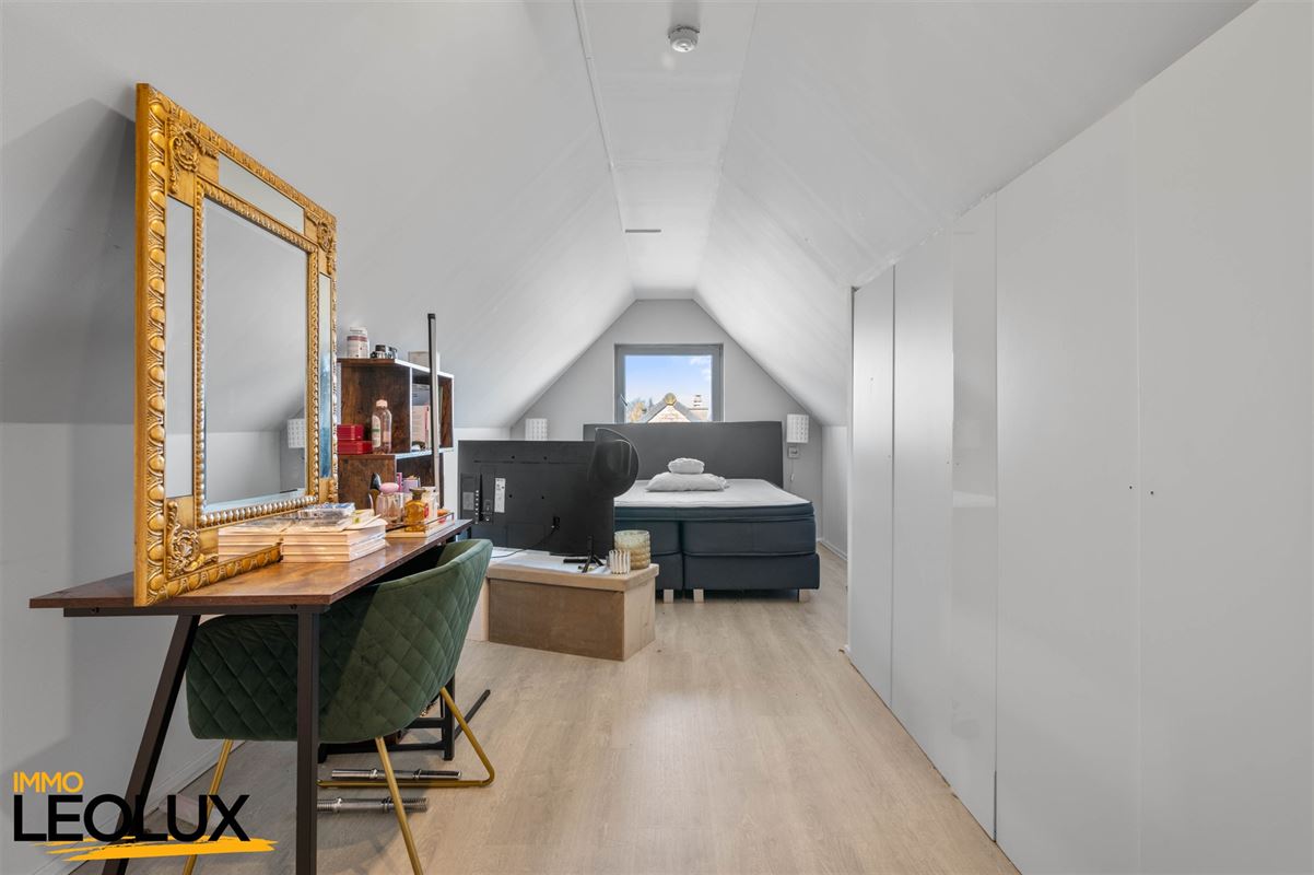 Charmante maison mitoyenne avec 4 chambres et jardin