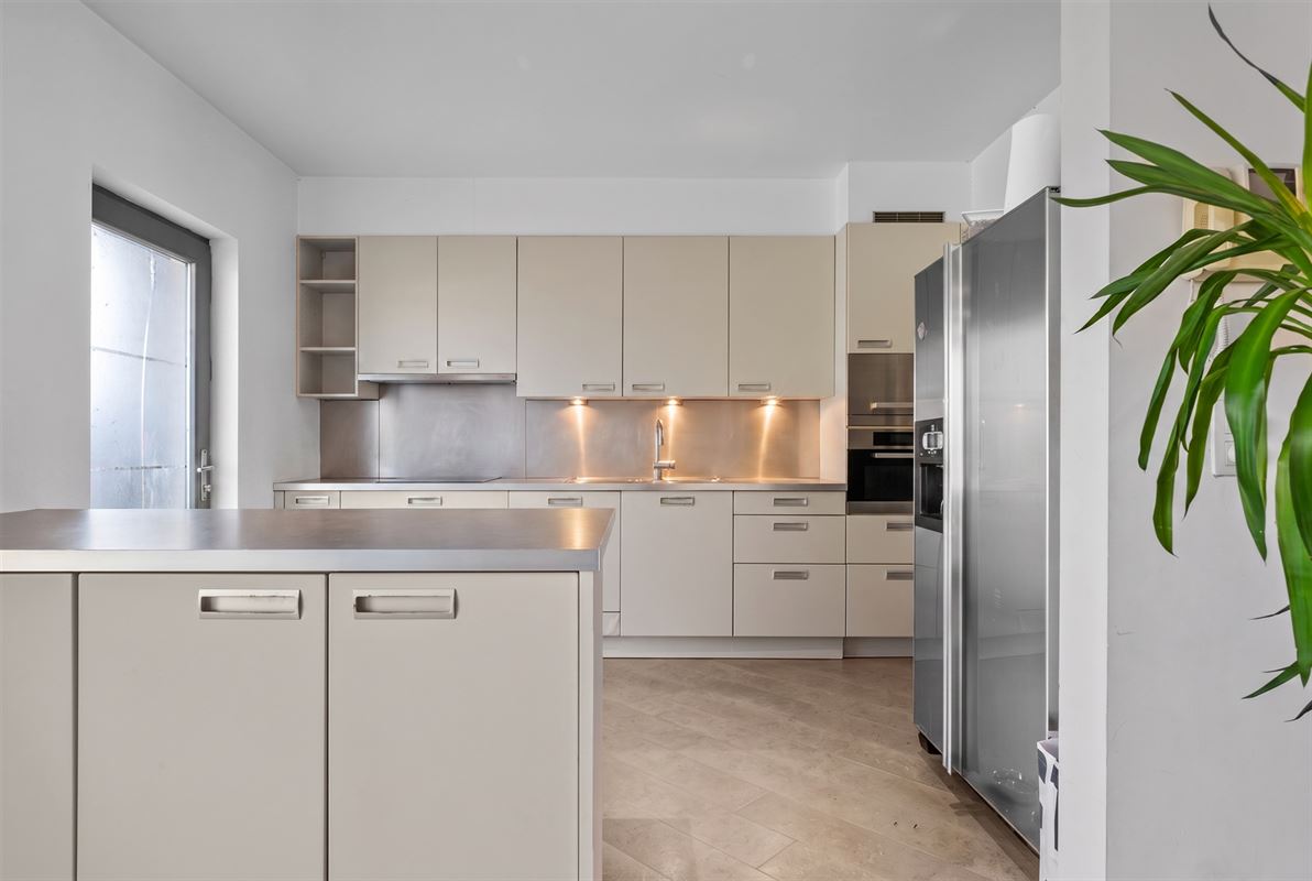 Charmante maison mitoyenne avec 4 chambres et jardin