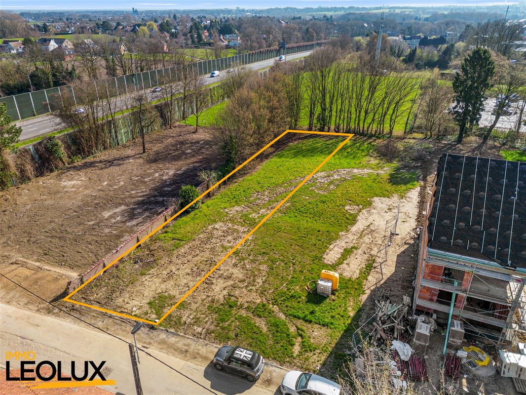 Perceel voor halfopen bebouwing in doodlopende straat