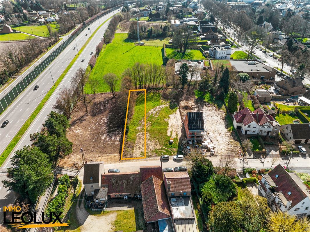 Perceel voor halfopen bebouwing in doodlopende straat