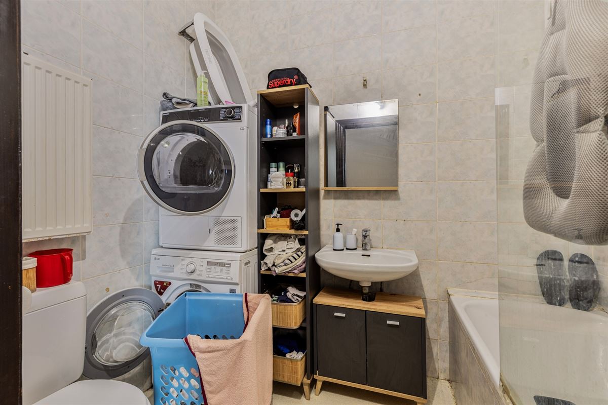 Te renoveren appartement in Wemmel