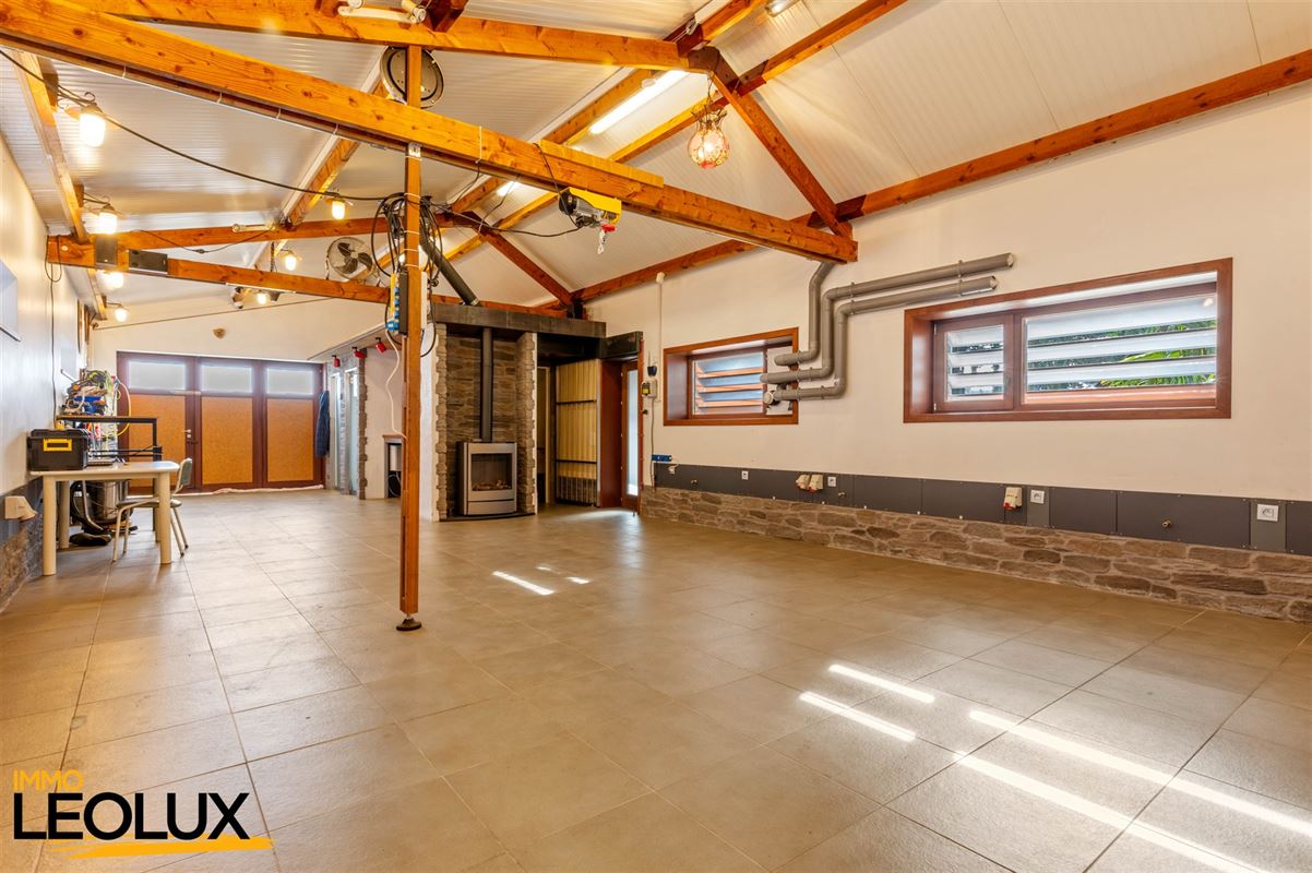 Villa spacieuse avec remise
