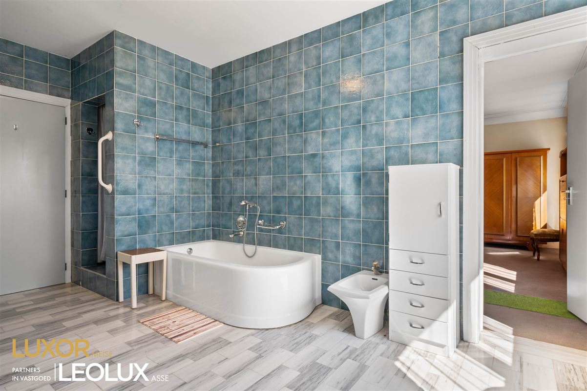 Charmante te renoveren woning in Oppem