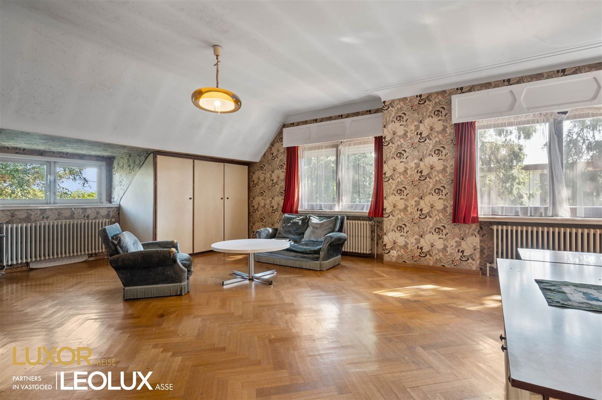 Charmante te renoveren woning in Oppem