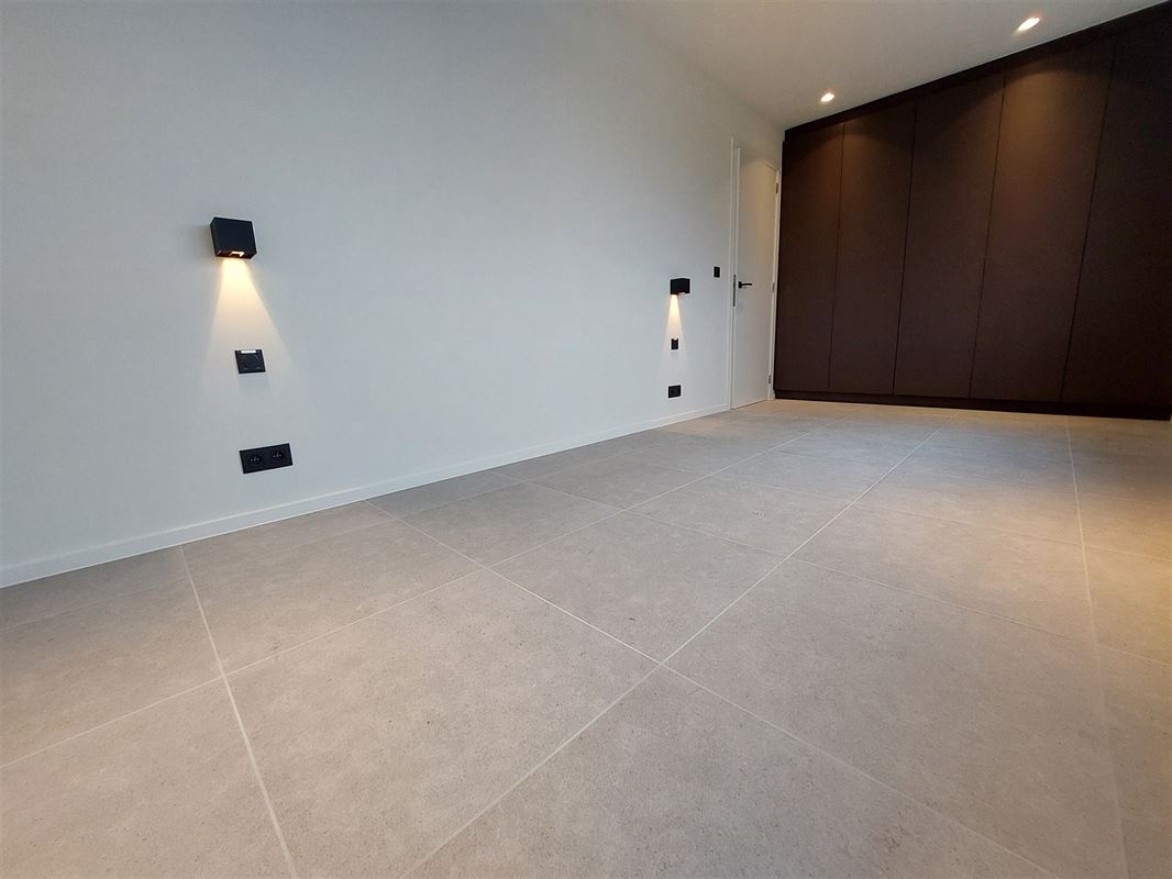 Exclusief penthouse met verwarmd overdekt terras