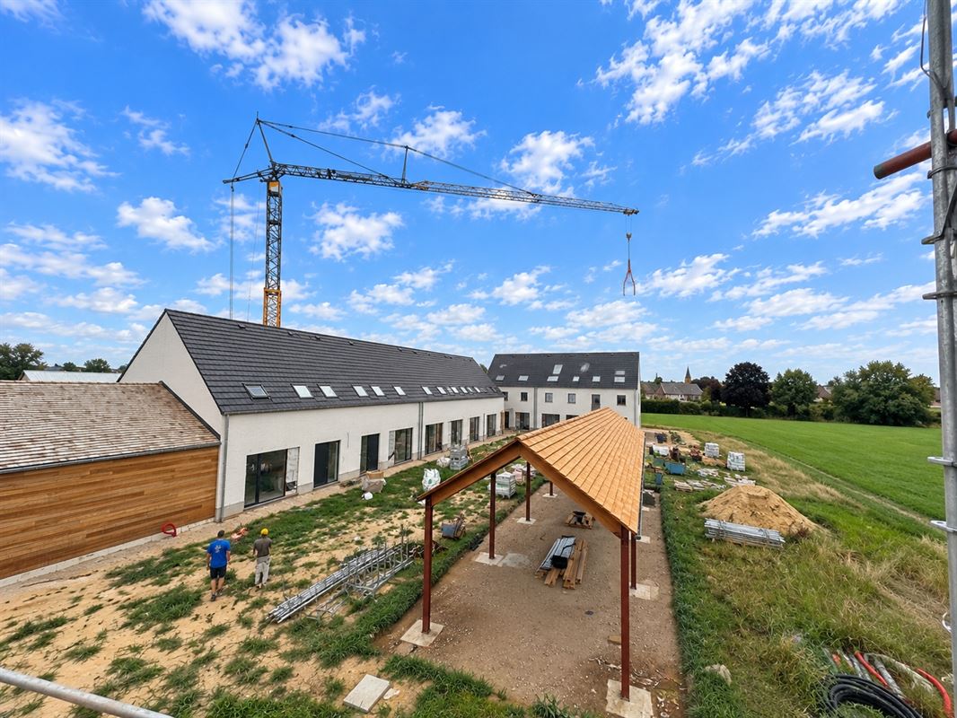 Maison moderne de construction neuve dans le vert de Meise
