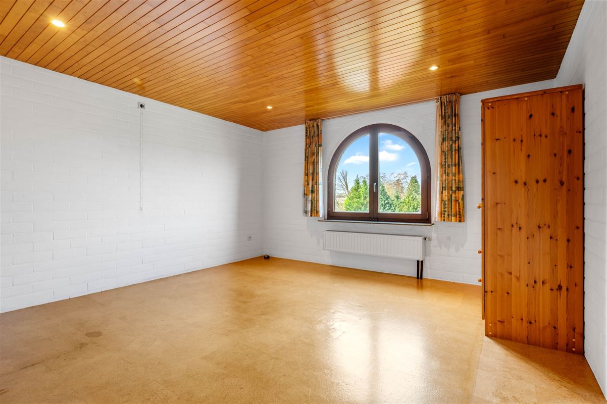 Villa spacieuse avec remise