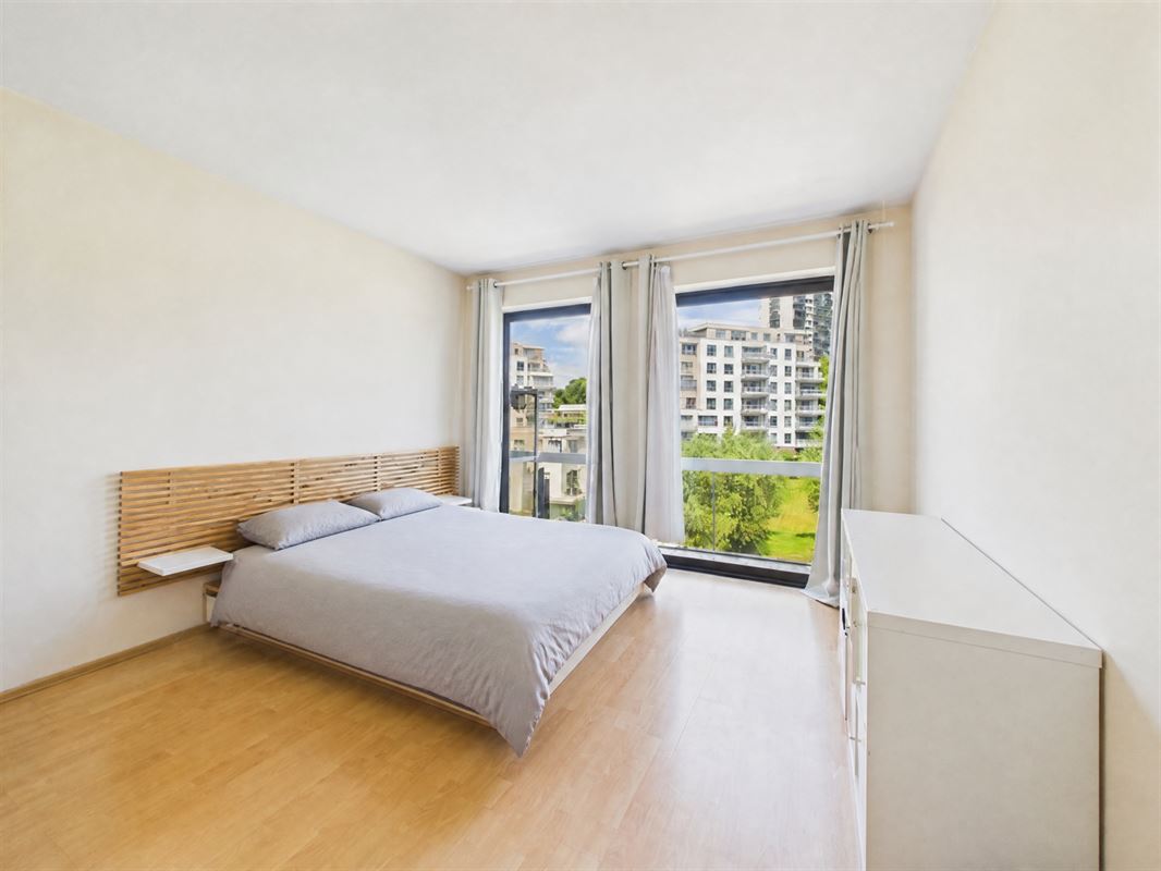 Superbe duplex penthouse: 2 terrasses et 2 caves