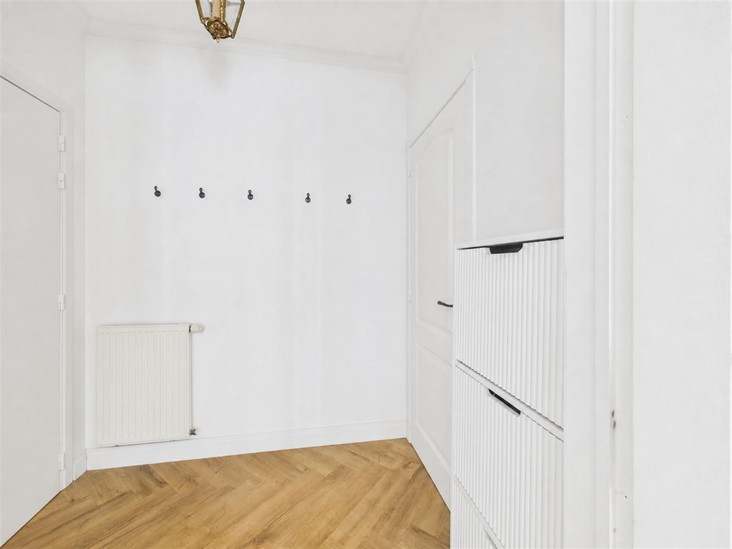 Stunning 3-bedroom duplex + parking
